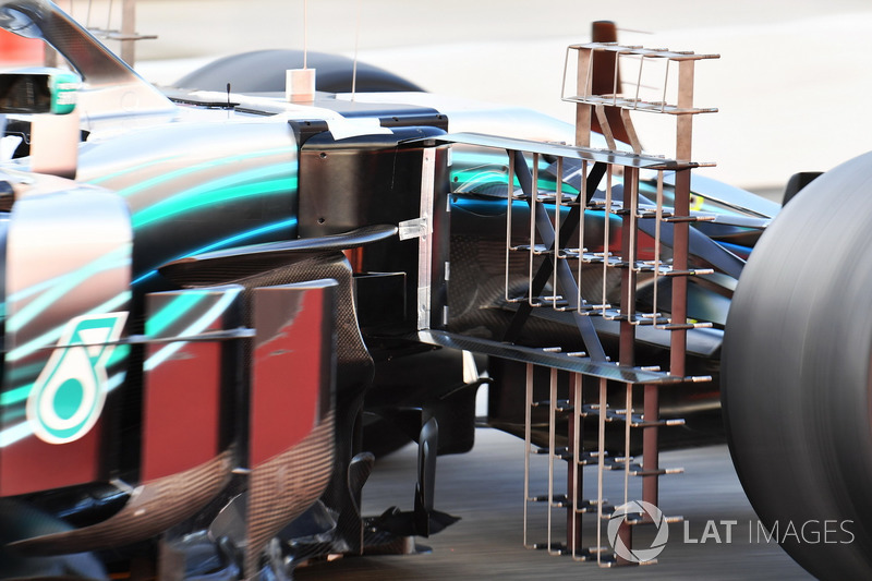 Льюіс Хемілтон, Mercedes-AMG F1 W09, з аеро-сенсорами