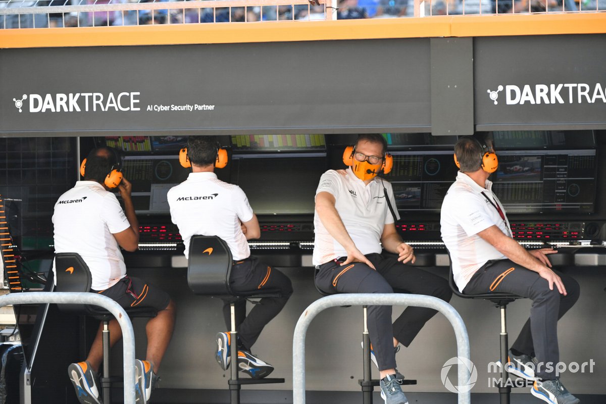 Andreas Seidl, Team Principal, McLaren, on the pit wall