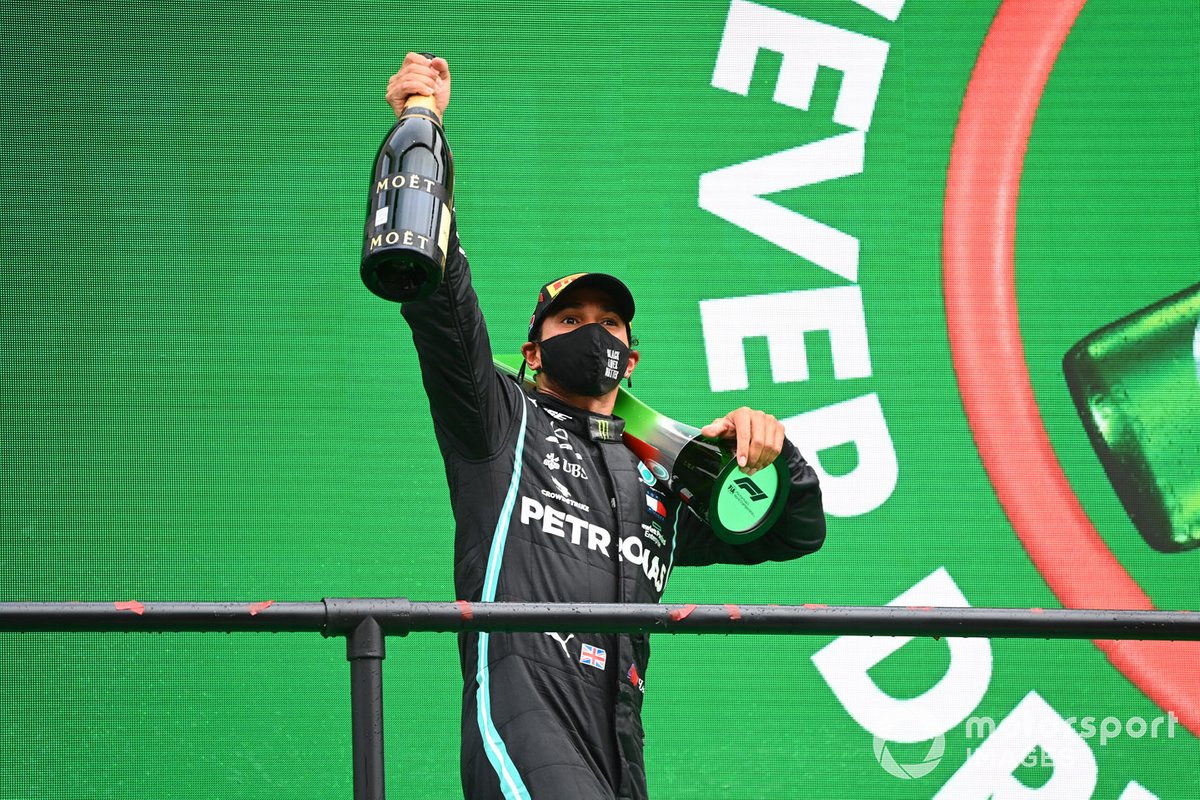 Lewis Hamilton, Mercedes-AMG F1, 1st position, with his trophy and Champagne