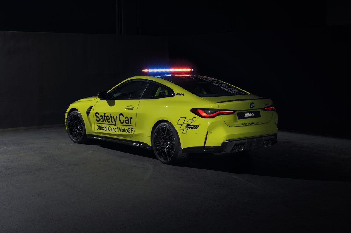 BMW M4 Competition Coupé Safety Car
