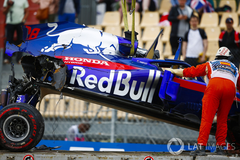 Маршали, Toro Rosso STR13 Брендона Хартлі