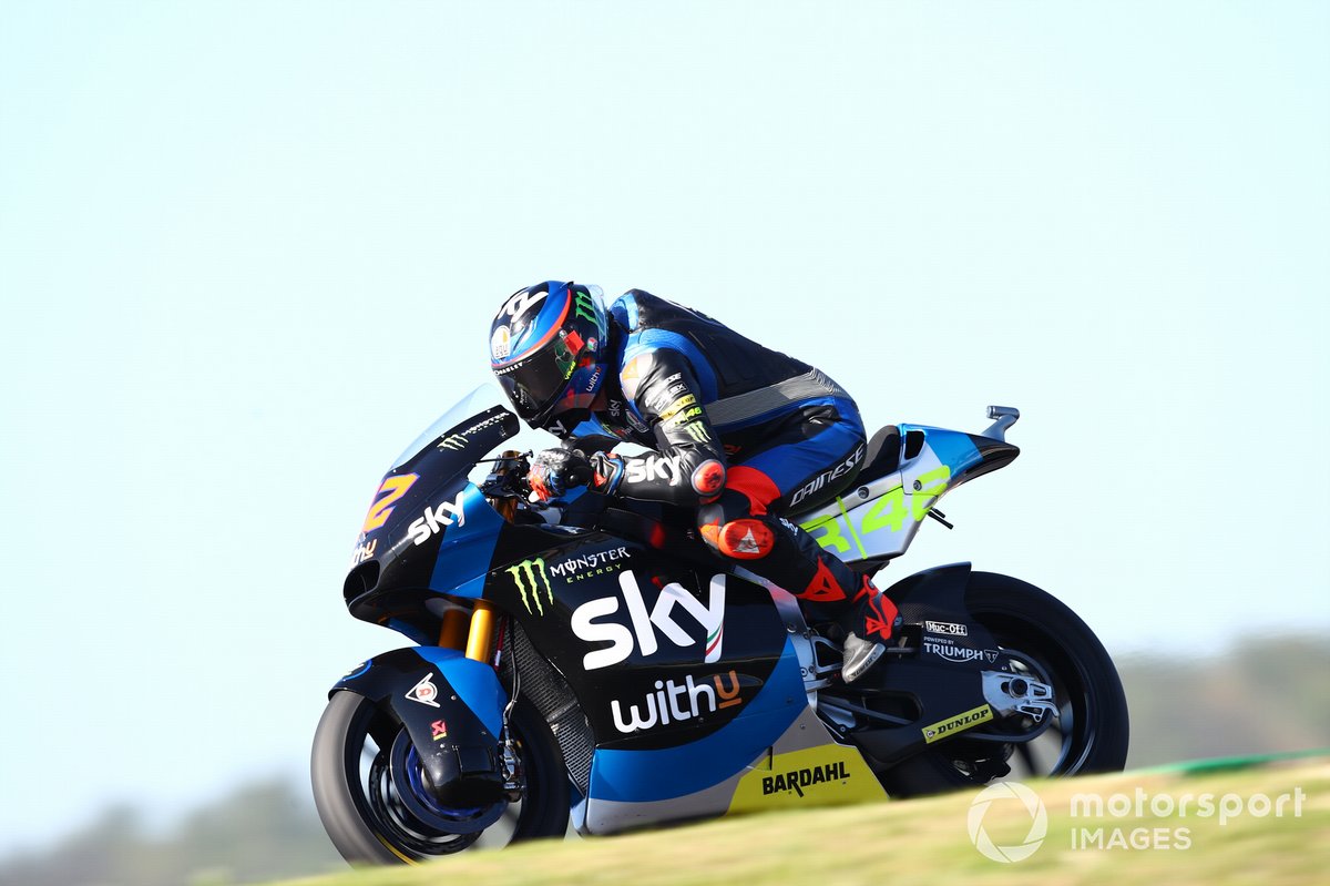 Pembalap Sky Racing Team VR46, Marco Bezzecchi, diyakini hanya ingin ke MotoGP bersama tim milik Valentino Rossi.