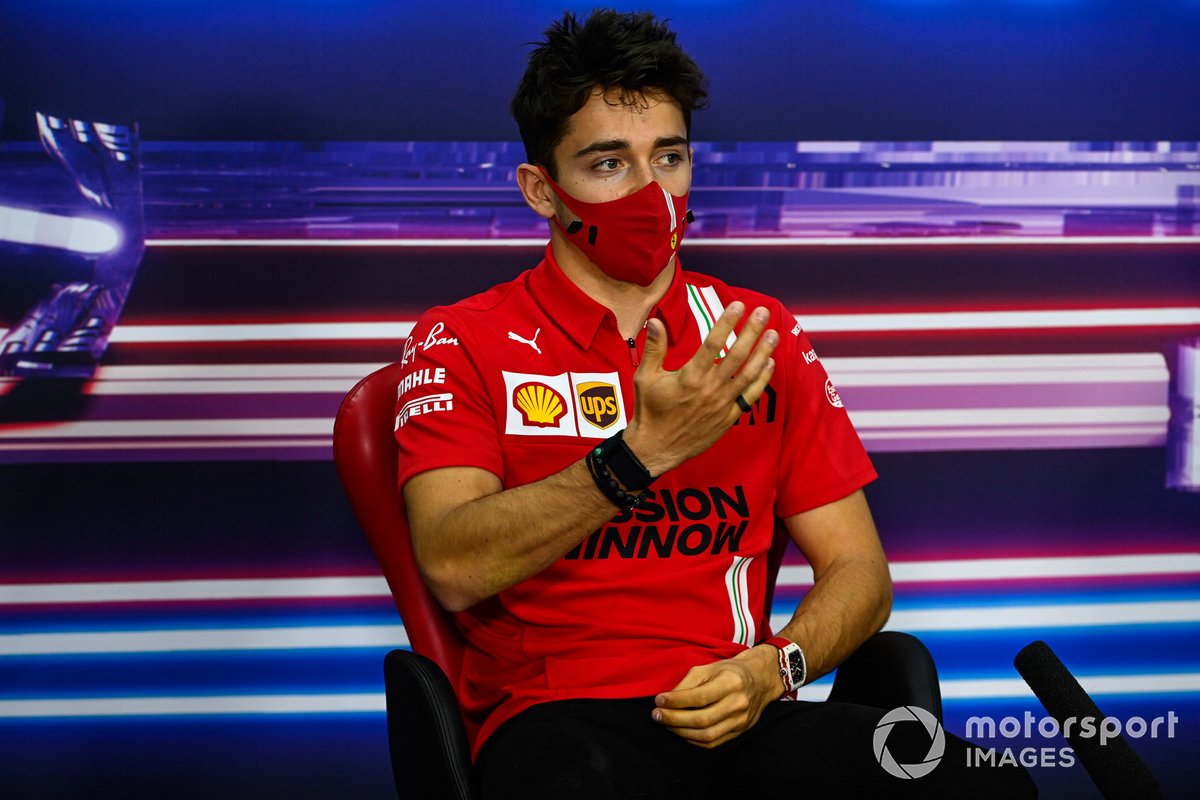 Pembalap Scuderia Ferrari, Charles Leclerc, mengakui timnya tidak membidik gelar pada F1 2021.