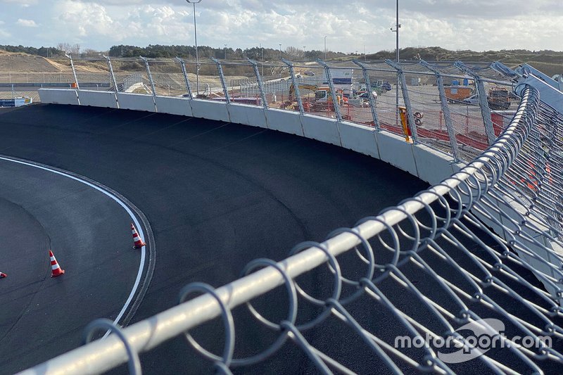 Completed Zandvoort banking