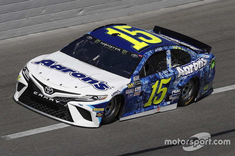 30. Michael Waltrip, Premium Motorsports, Toyota