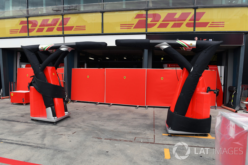 Ferrari garaj hazırlıkları