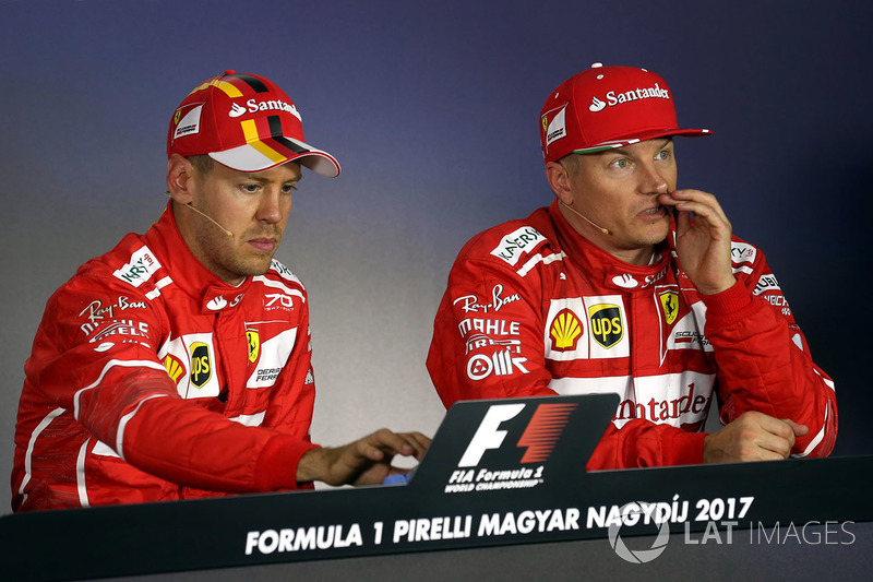 Conferenza stampa: il poleman Sebastian Vettel, Ferrari, il secondo qualificato Kimi Raikkonen, Ferrari