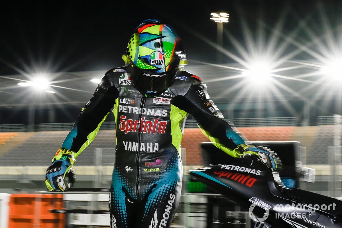 Hängt Valentino Rossi seinen Helm Ende 2021 an den Nagel oder fährt er doch noch weiter?