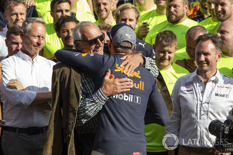Race winner Max Verstappen, Red Bull Racing celebrates with Dietrich Mateschitz, CEO and Founder of Red Bull