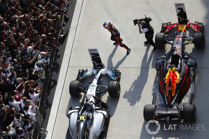 Yarış galibi Daniel Ricciardo, Red Bull Racing