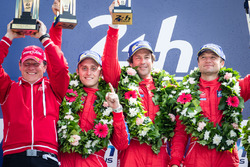 LMGT Am podium: winnaars #62 Scuderia Corsa Ferrari 458 Italia: Bill Sweedler, Jeff Segal, Townsend
