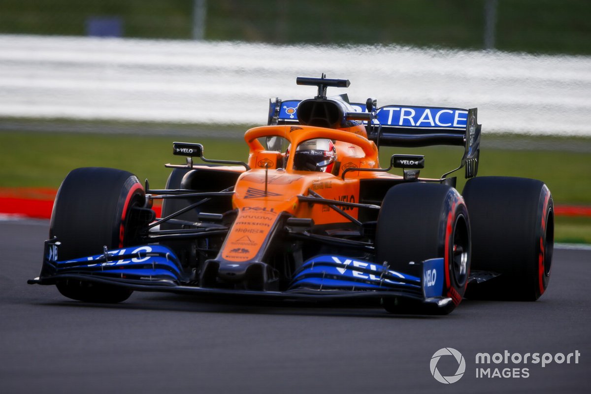 P7 Carlos Sainz Jr., McLaren MCL35