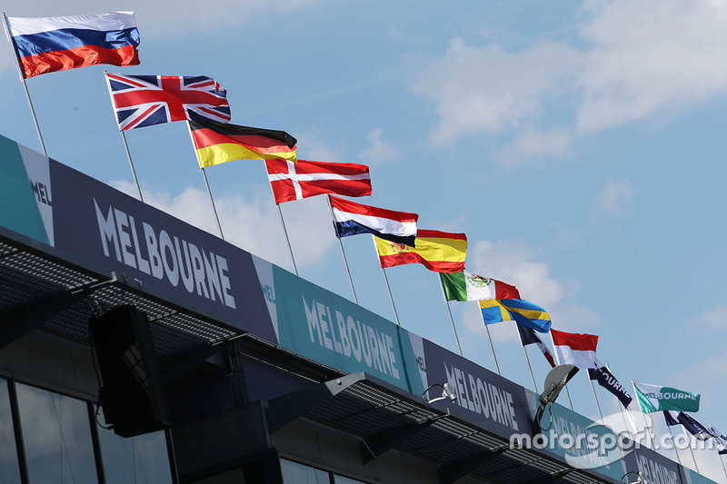 21 races