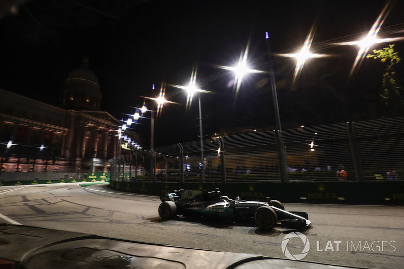 Lewis Hamilton, Mercedes AMG F1 W08