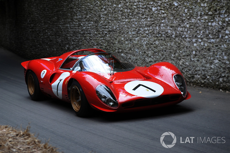 Джеки Стюарт, Ferrari 330 P4