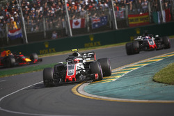 Kevin Magnussen, Haas F1 Team VF-18 Ferrari,Romain Grosjean, Haas F1 Team VF-18 Ferrari, Daniel Ricc