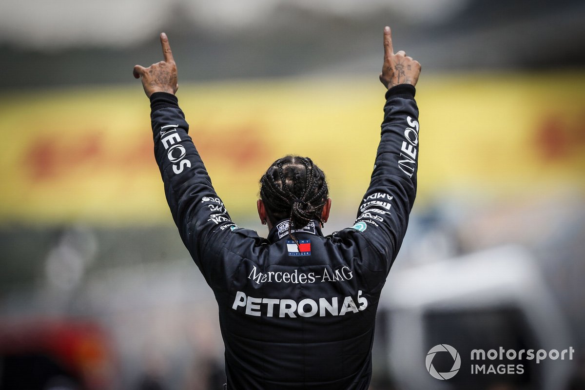Льюис Хэмилтон, Mercedes-AMG F1, победитель гонки и чемпион мира