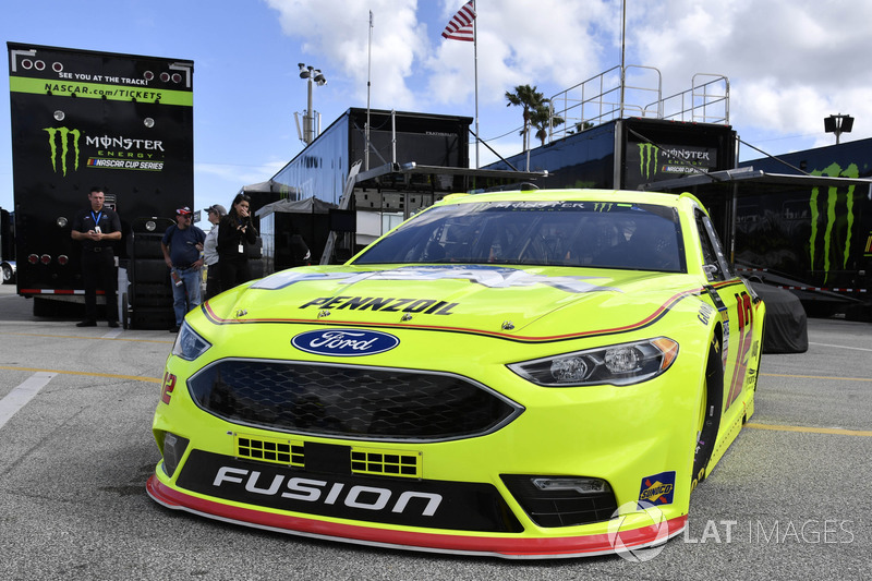 Ryan Blaney, Team Penske, Menards/Peak Ford Fusion