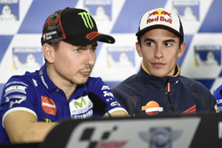 Jorge Lorenzo, Yamaha Factory Racing; Marc Marquez, Repsol Honda Team