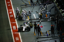 Felipe Massa, Williams FW40 lascia i box