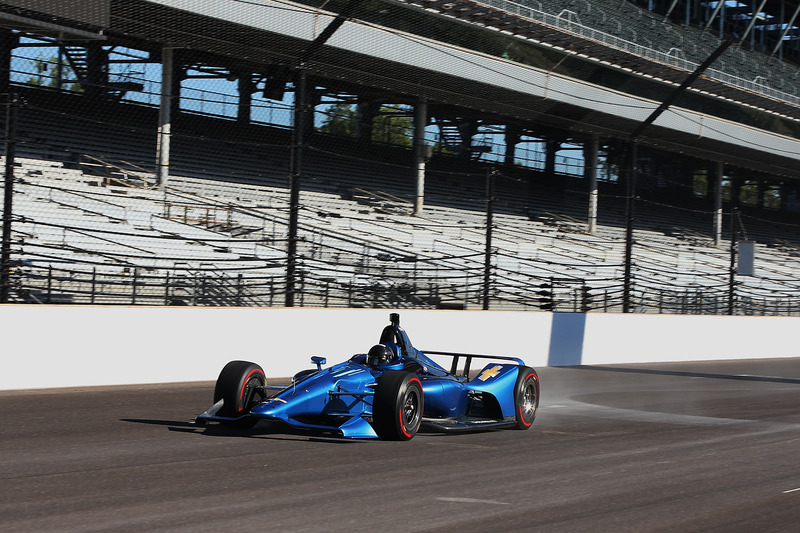 Juan Pablo Montoya prova la Chevrolet IndyCar 2018