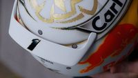 マックス・フェルスタッペン、2022年の新ヘルメット公開