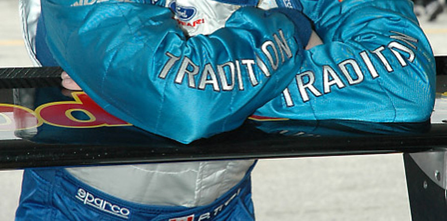 CHAMPCAR/CART: Tracy enters closed wheel world at Daytona CHAMPCAR/CART: Tracy enters closed wheel world at Daytona