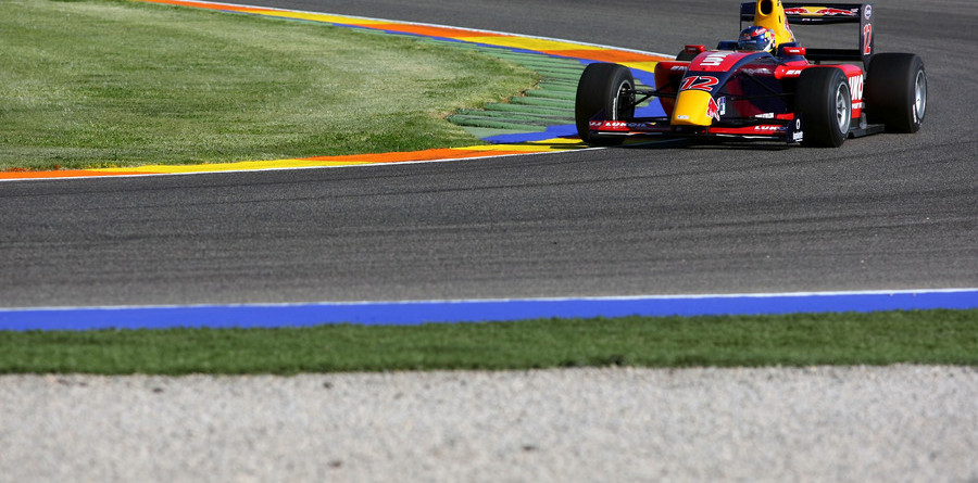 Wickens takes first F2 win, another pole in Valencia Wickens takes first F2 win, another pole in Valencia