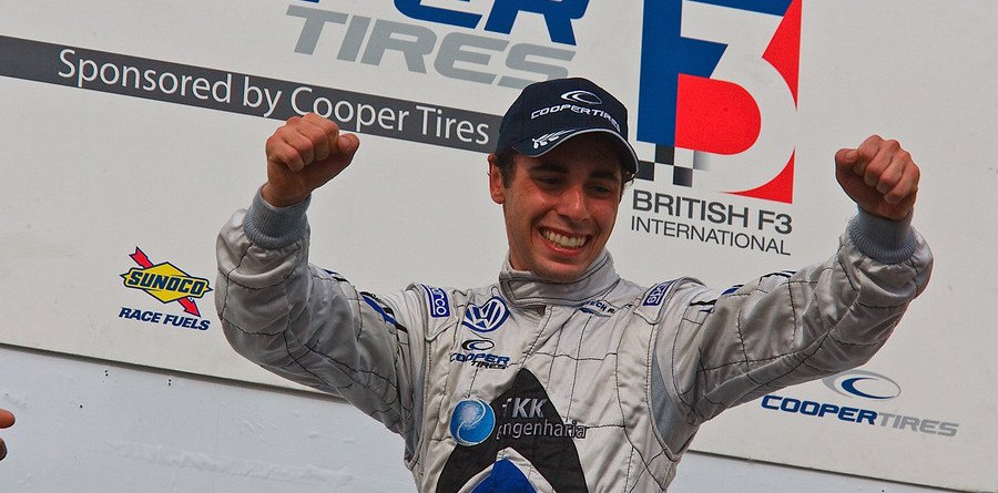 Dias wins tyre lottery at Snetterton Dias wins tyre lottery at Snetterton