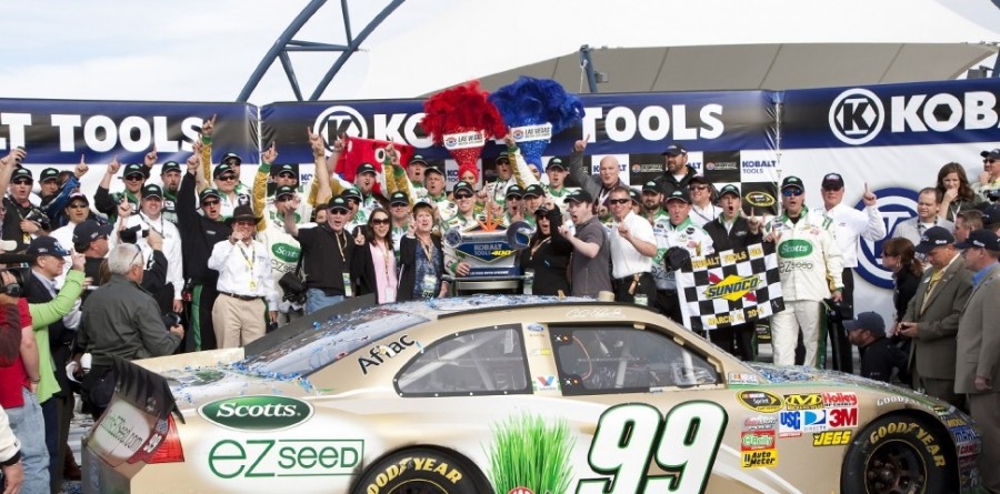 Edwards notches Las Vegas victory Edwards notches Las Vegas victory