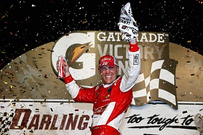 Kevin Harvick looking to repeat at Richmond