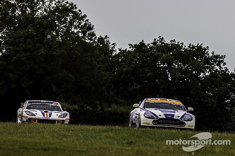 British GT: Perfect comeback for Tandy and Ashburn