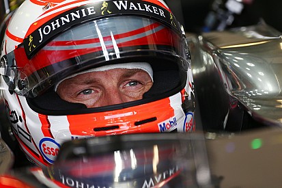 Button cree que McLaren superará a Mercedes