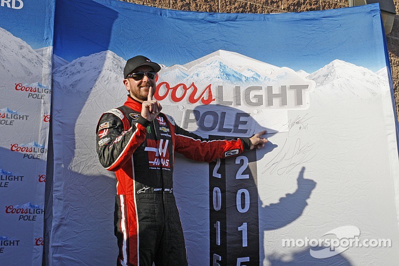 Busch gana la pole en Texas.