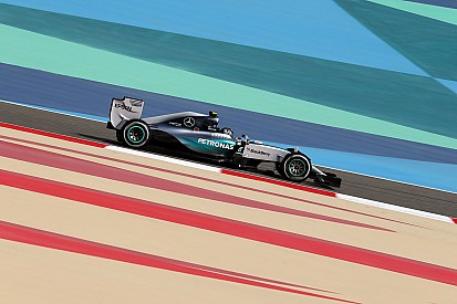 Mercedes предсказывает борьбу с Ferrari
