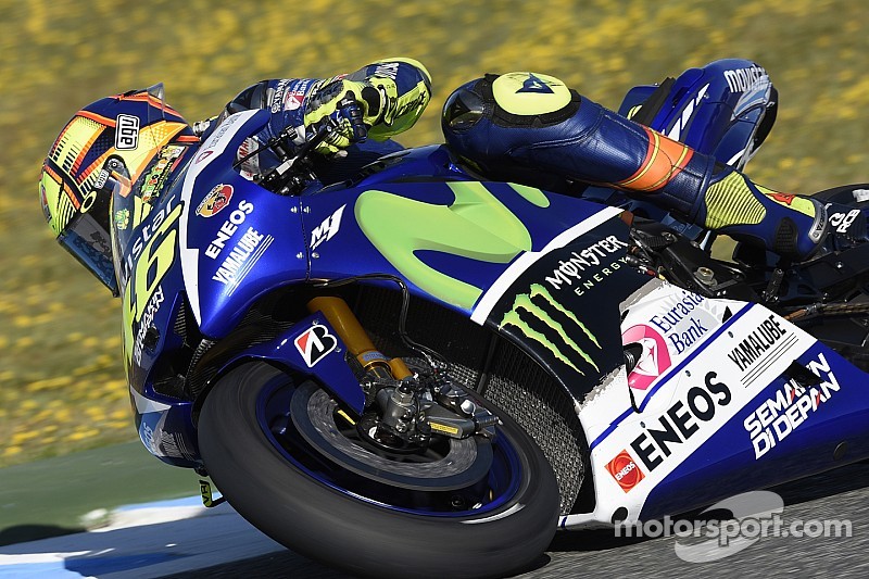 Rossi sigue al mando en Moto GP