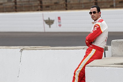 Castroneves et Pagenaud devant, De Silvestro en feu à Indy