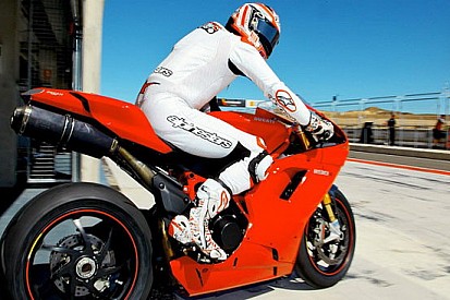 Ducatisti in pista al Motorland Aragon