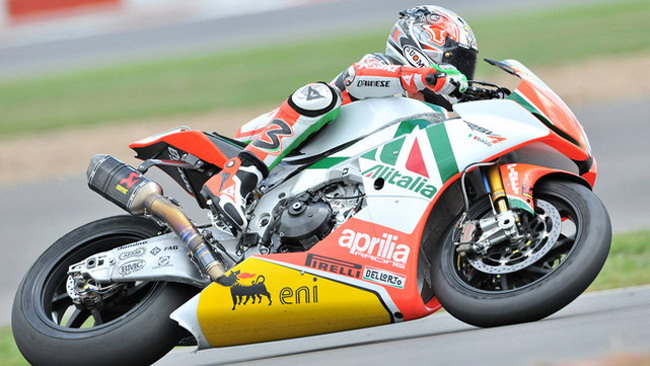 Biaggi sorprende tutti: la Superpole è sua!