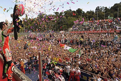 Biaggi vuole fare un regalo al suo team