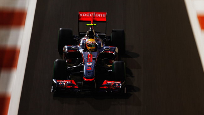 Hamilton si gode i progressi della McLaren