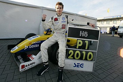 Tom Dillmann sarà al via della Gp3 con Carlin