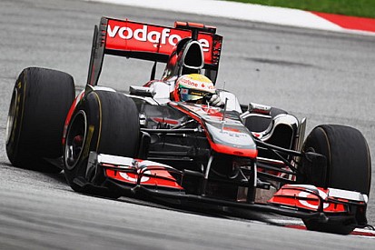 Hamilton contrariato per la penalizzazione di Sepang