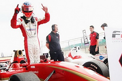 Mirko Bortolotti domina gara 1 a Silverstone!