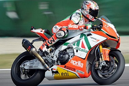 Biaggi si prende la Superpole di forza a Monza!