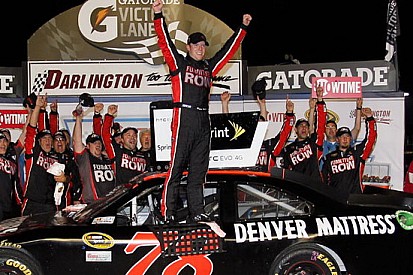 Prima vittoria per Regan Smith a Darlington