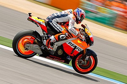Le Mans, Libere 1: Stoner guida il poker Honda