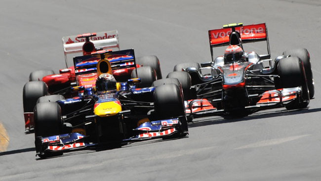 Vettel deve soffrire contro Alonso e Button