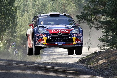 Finlandia, PS2: Loeb prende la testa della corsa