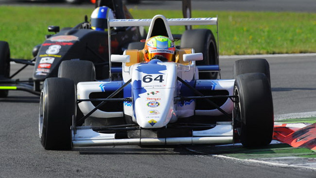 Pellitteri campione della Formula 2000 Light